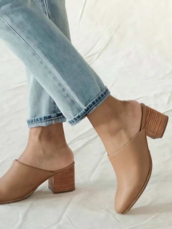 Nisolo Shoes - Nisolo Women's Tan All Day Heeled Leather Mule - Sz 7 Store Returns
